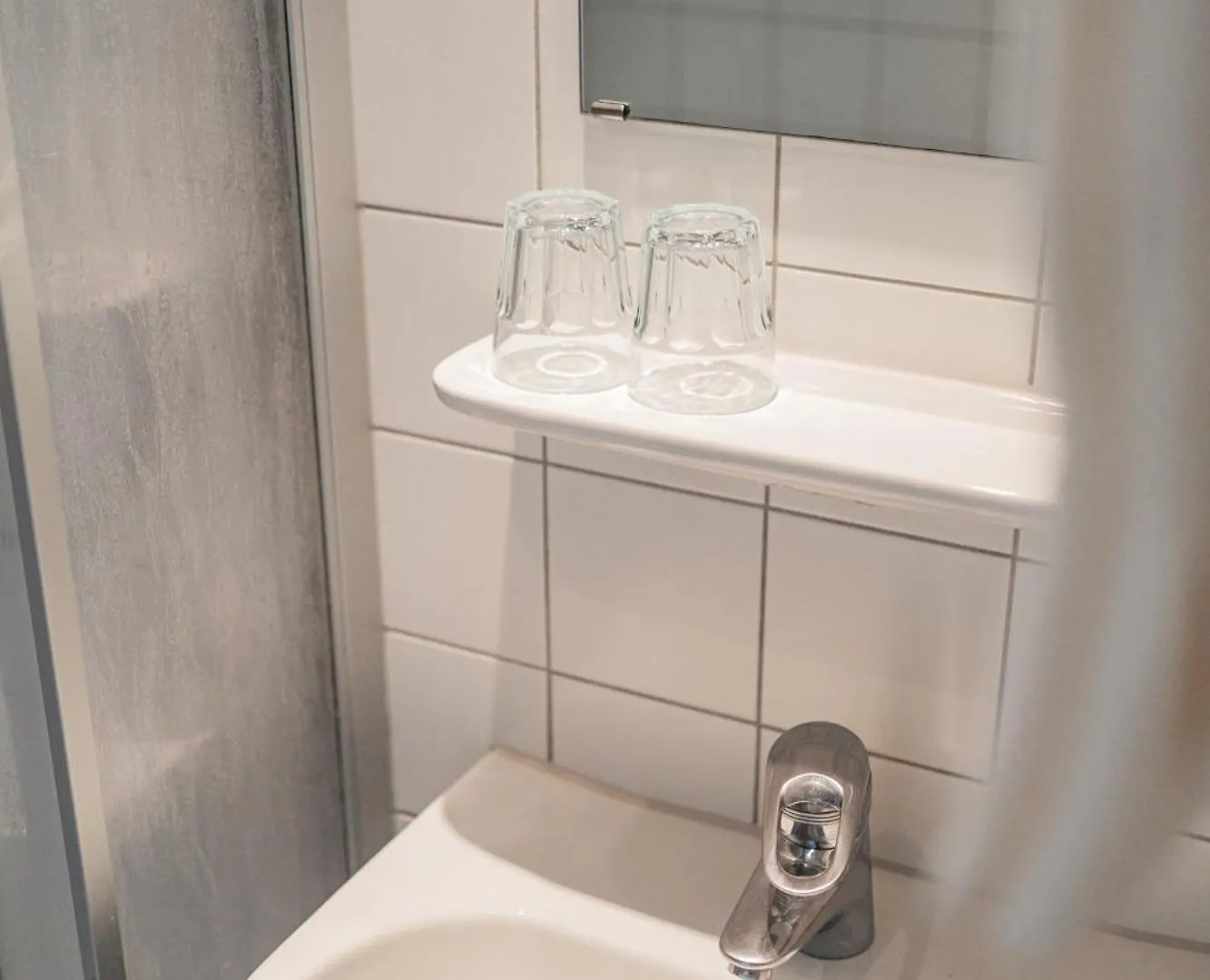 Vienna West Business Inn 2*,  Austria
