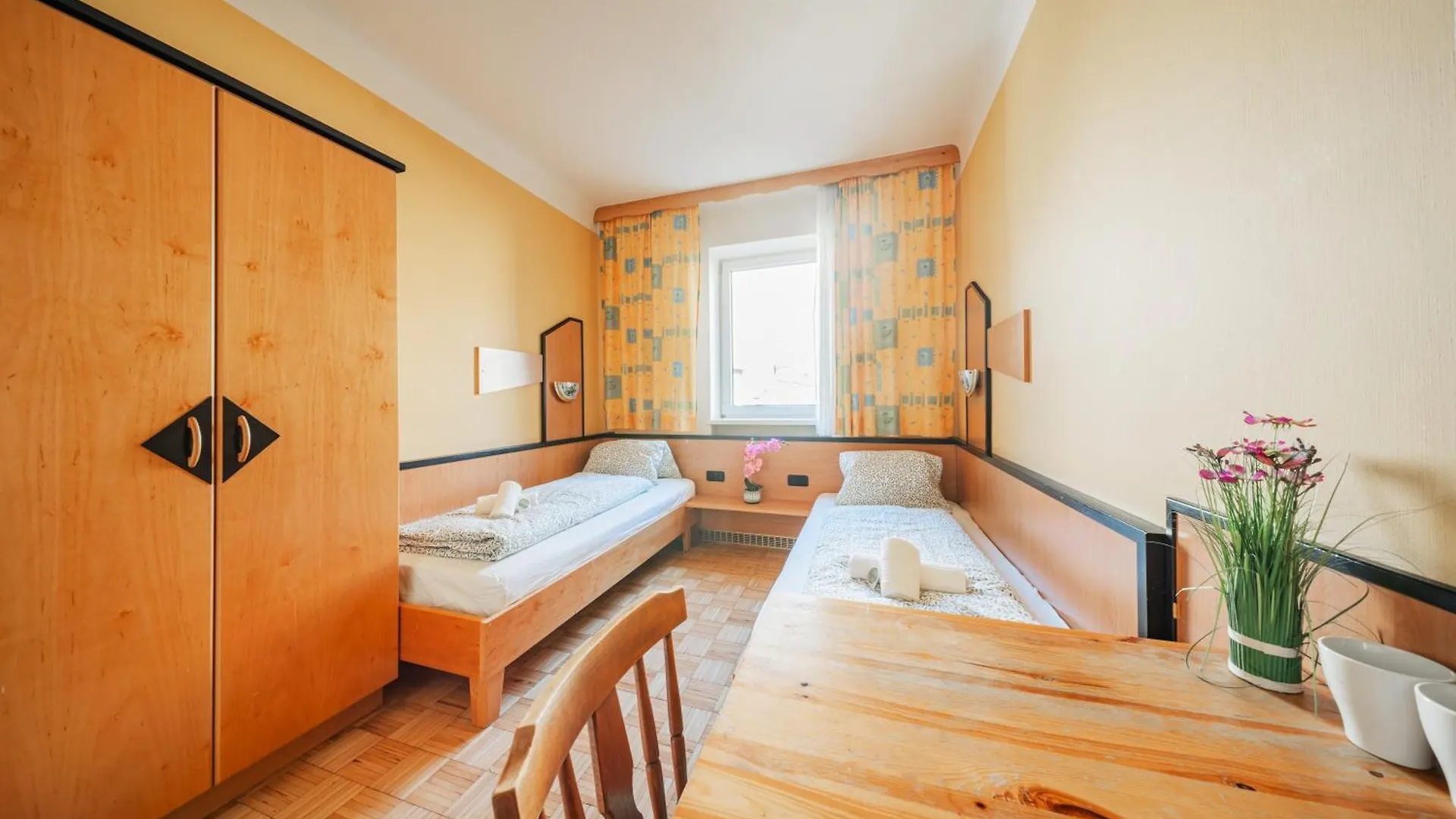 Vienna West Business Inn